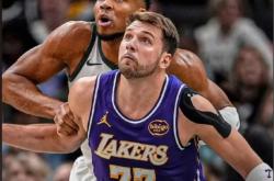 开云平台-关于巴西男篮碾压雄鹿B队，东契奇绝境逆转的信息