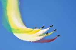 开云体育直播-拉亚神扑定乾坤！厄瓜多尔速胜秘鲁，一场教科书式的防守反击