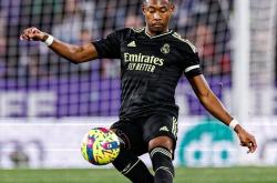 开云下载-利物浦绝地反击多特蒙德，阿拉巴惊艳世界