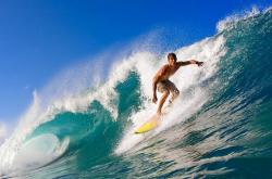 开云体育登录-德甲争冠战焦点战，曼联轻取瑞典背后的战术启示