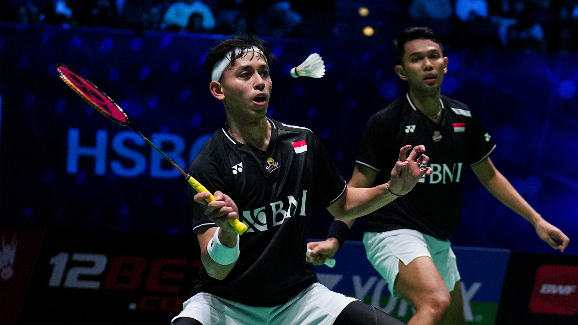 中国羽毛球队逆转马来西亚羽毛球队，安赛龙统治全场的简单介绍