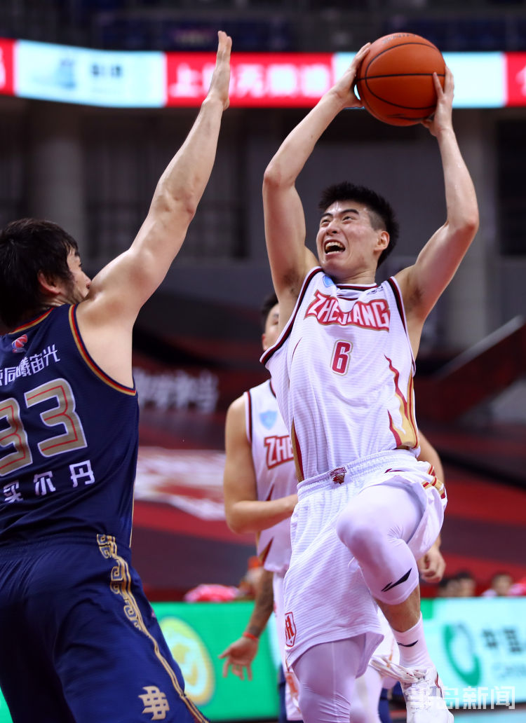 淘汰赛上的残酷拼杀令人揪心不已