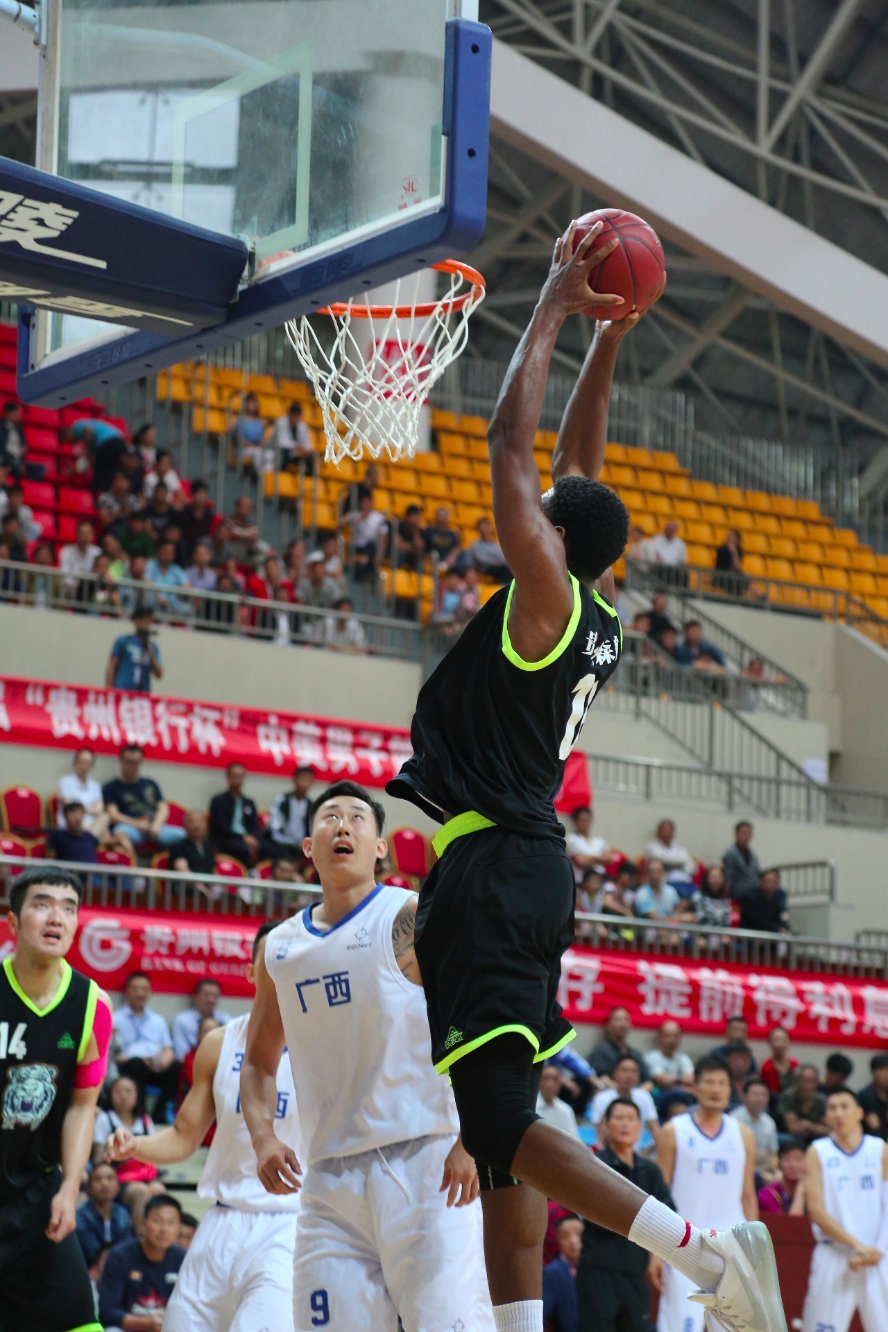 贵州队取得连胜晋级到下一轮