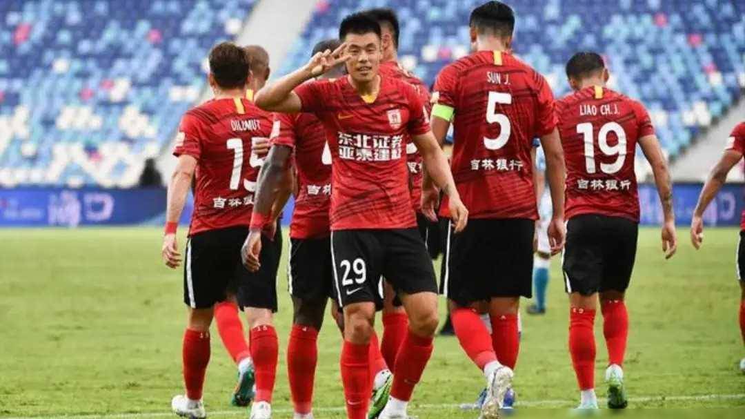 山东鲁能球员大赞新援实力出色，助力球队冲冠的简单介绍