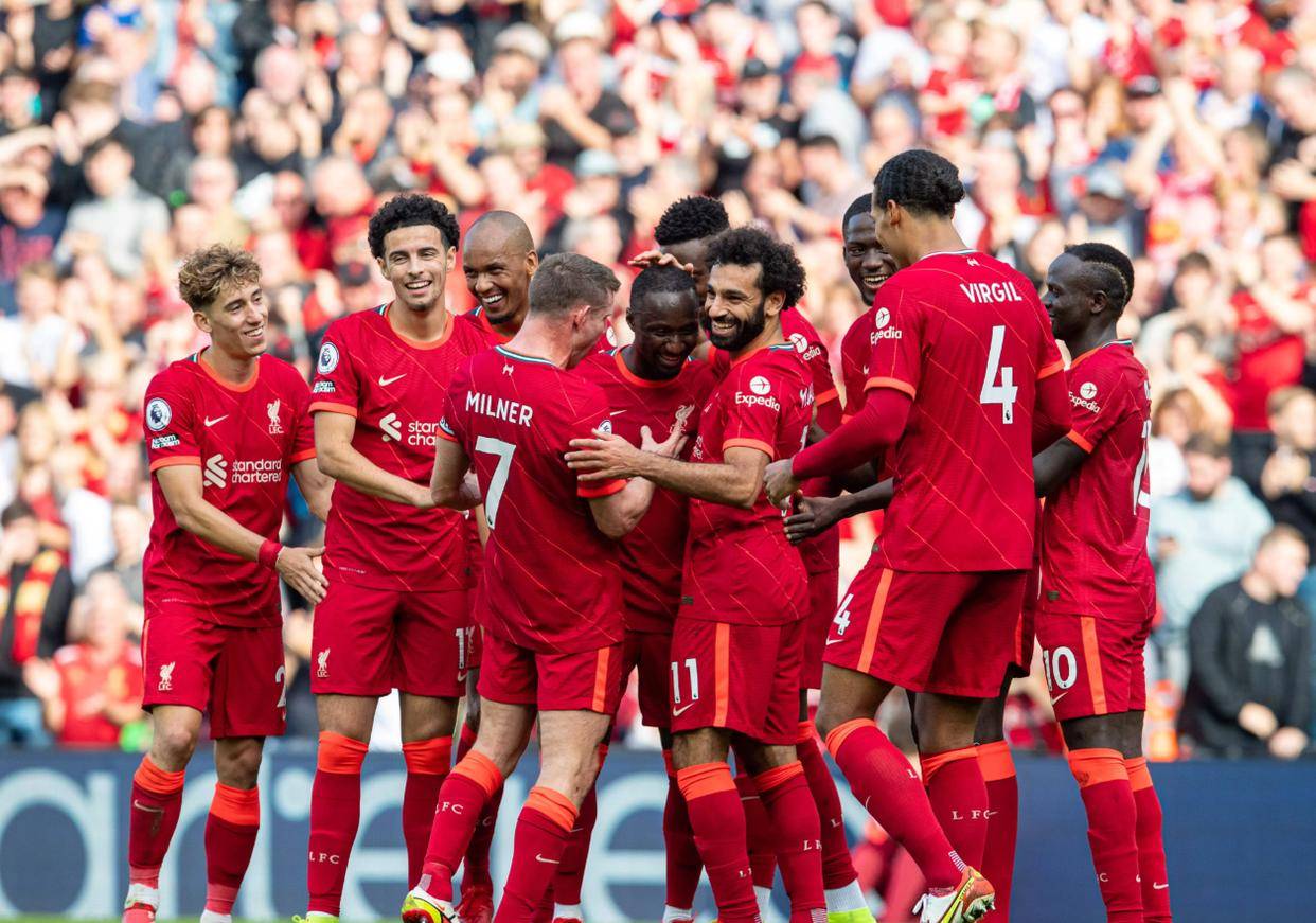 利物浦主场失分，阿森纳晋级四强