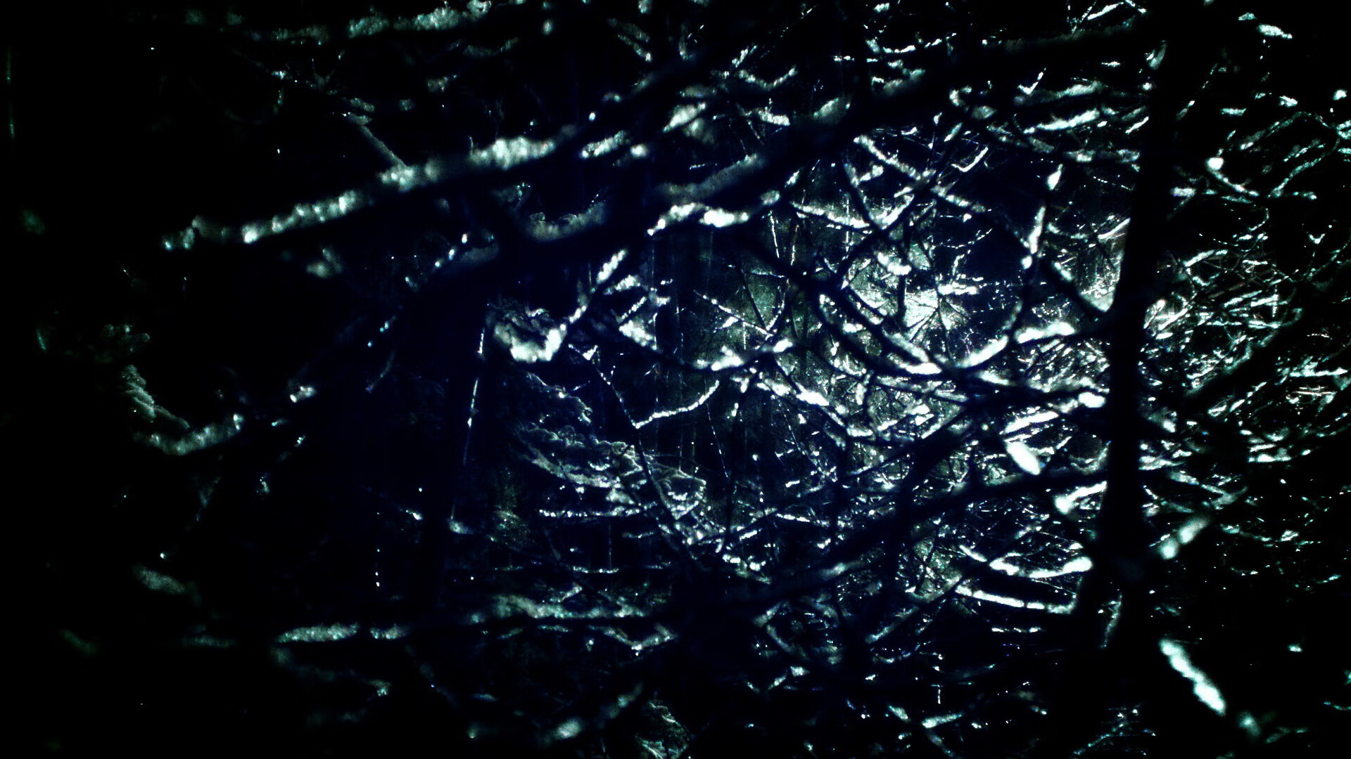 当雄鹿的压哨绝杀遇见保罗的接管时刻,跨越赛场的胜利艺术