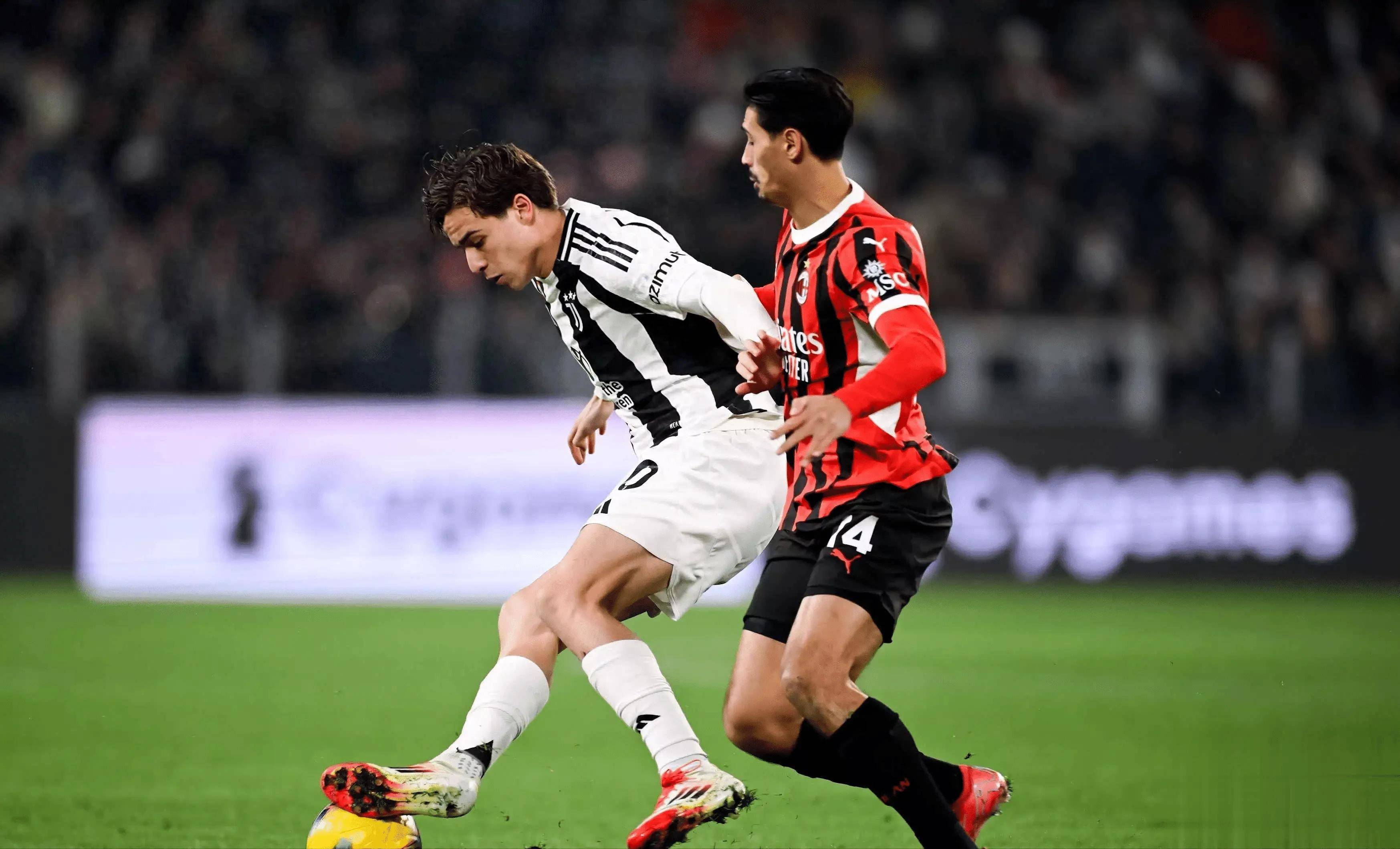 包含尤文图斯力克AC米兰,继续领跑意甲的词条 包含尤文图斯力克AC米兰,继续领跑意甲的词条