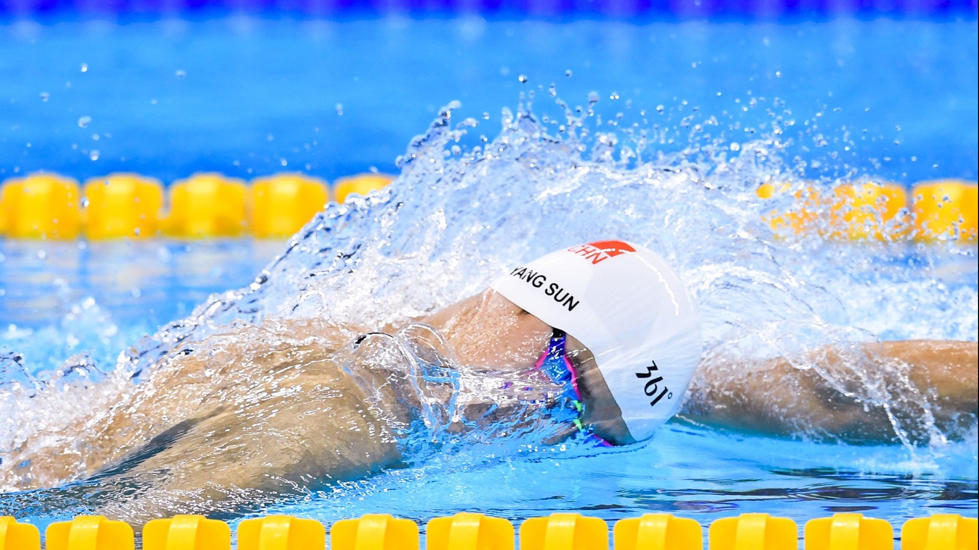 赛道上的星辰,F1街道赛之夜与克莱的生涯巅峰