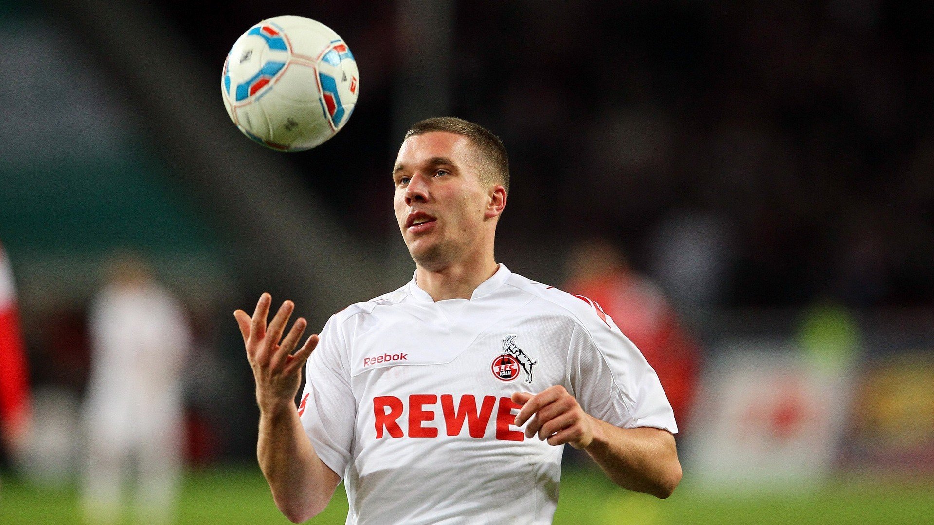 开拓者狂胜上海队，约基奇成为关键先生，一场跨越篮球文化的胜利对话